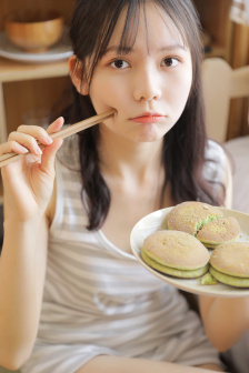 艳妇臀荡乳欲伦小说txt下载